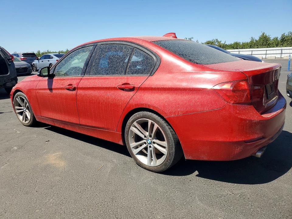 2014 BMW 3er VIN WBA3C1C51EK115989 COPART salvage auction — MECHANICAL, Ca - Dis/Dlr/Exp Only Clean Title (P), sold $1,550 on 2026-07-30 (photo 2)
