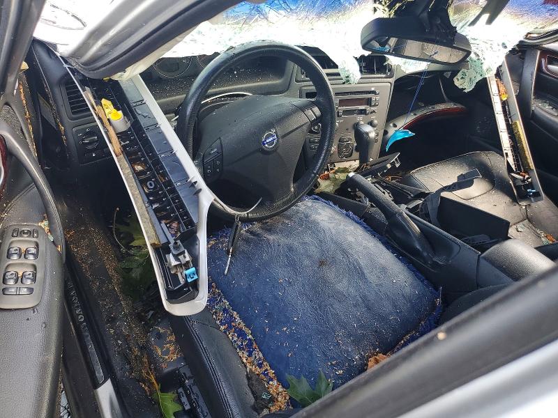 2004 Volvo S60 VIN YV1RS61T342410373 COPART salvage auction — ROOF, Nj - Cert Of Title-Salvage, sold $350 on 2026-08-11 (photo 8)
