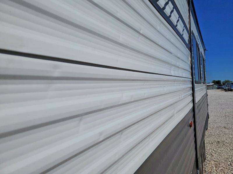 2022 Keystone Aspen trail VIN 4YDTATN20N8921999 COPART salvage auction — HAIL, WY - CERTIFICATE OF TITLE, sold $7,300 on 2026-09-15 (photo 9)