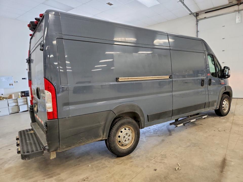 2021 Ram Promaster 3500 VIN 3C6MRVJG5ME536303 COPART salvage auction — NORMAL WEAR, MI - CERTIFICATE OF TITLE, sold $250 on 2026-08-12 (photo 3)