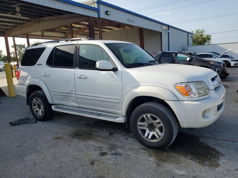 2006 Toyota Sequoia VIN 5TDZT38AX6S280819 COPART salvage auction — MINOR DENT/SCRATCHES, FL - CERT OF TITLE SLVG REBUILDABLE, sold $375 on 2026-07-28 (photo 4)