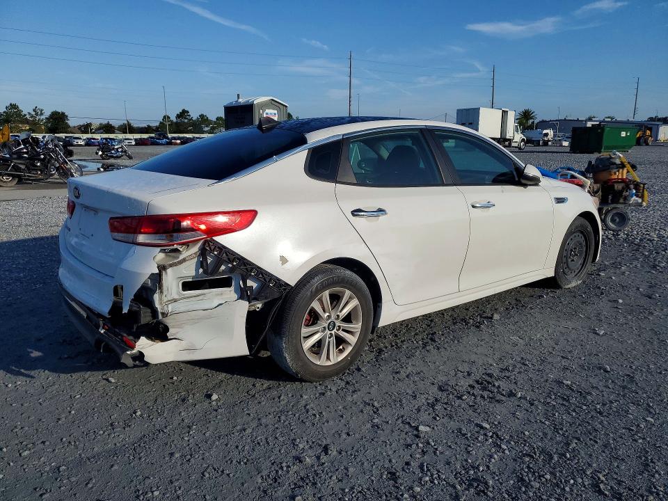 2016 Kia Optima VIN 5XXGT4L37GG016627 COPART salvage auction — FRONT END, FL - CERT OF TITLE SLVG REBUILDABLE (P), sold $1,000 on 2026-07-28 (photo 3)