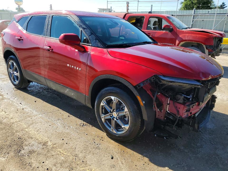 2026 Chevrolet Blazer VIN 3GNKBCR46TS177487 COPART salvage auction — FRONT END, KS - CERTIFICATE OF TITLE, sold $14,800 on 2026-08-24 (photo 4)