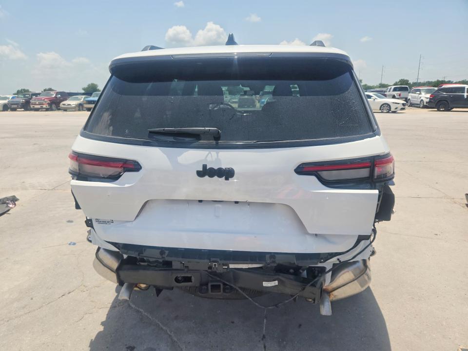 2025 Jeep Cherokee VIN 1C4RJJBG3S8774218 COPART salvage auction — REAR END, Salvage Title, sold $22,000 on 2026-09-16 (photo 6)