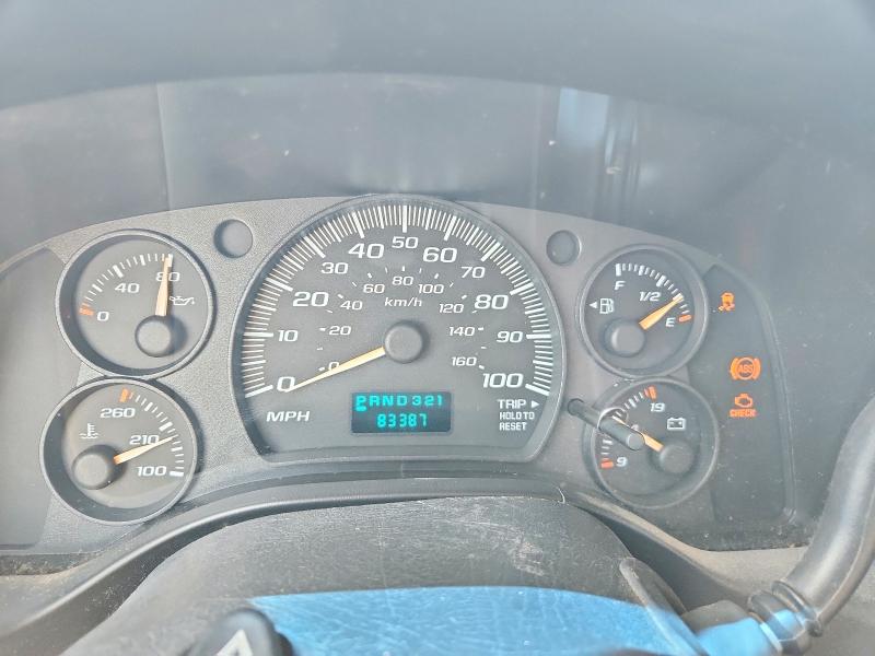 2007 Chevrolet Expresso VIN 1GAHG39U371101665 COPART salvage auction — FRONT END, TX - SALVAGE VEHICLE TITLE (P), sold $2,050 on 2026-07-09 (photo 9)