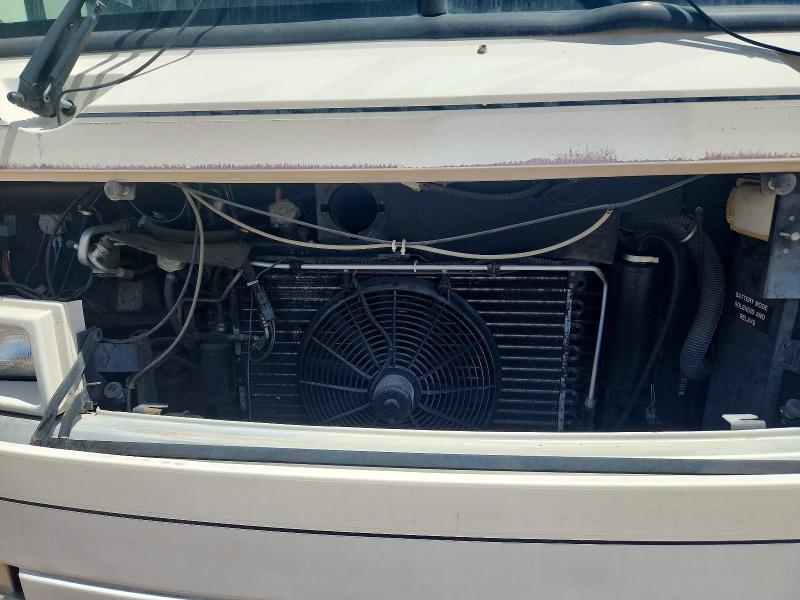 1993 Winnebago Vectra VIN 1GBKP37N4P3302010 COPART salvage auction — ROOF, UT - SALVAGE CERTIFICATE, sold $2 on 2026-07-14 (photo 7)