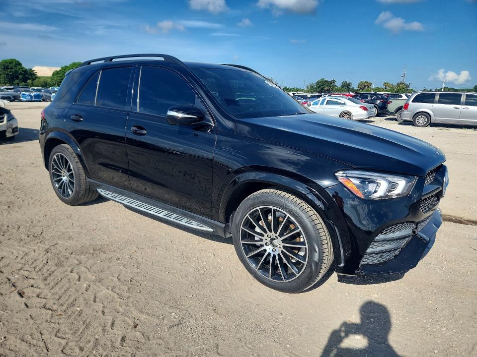 2022 Mercedes-benz Gle VIN 4JGFB4KBXNA830430 COPART salvage auction — MINOR DENT/SCRATCHES, Fl - Certificate Of Title, sold $32,500 on 2026-07-21 (photo 4)