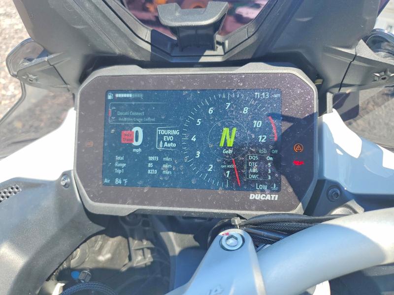 2022 Ducati Multistrada VIN ZDMAALVW4NB014192 COPART salvage auction — SIDE, In - Cert Of Title-Salvage Title, sold $8,600 on 2026-09-10 (photo 7)