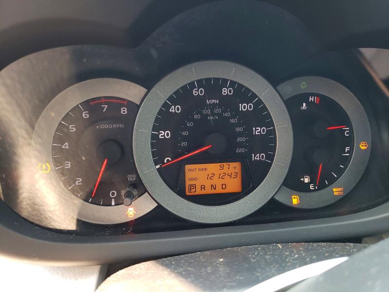 2007 Toyota Rav4 VIN JTMBD33V976031194 COPART salvage auction — MINOR DENT/SCRATCHES, CT - CERTIFICATE OF TITLE, sold $2,450 on 2026-07-28 (photo 9)