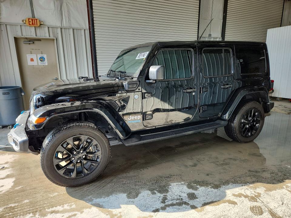 2022 Jeep Wrangler unlimited VIN 1C4JJXP63NW153285 COPART salvage auction — MINOR DENT/SCRATCHES, Il - Certificate Of Title, sold $7,400 on 2026-07-30 (photo 1)