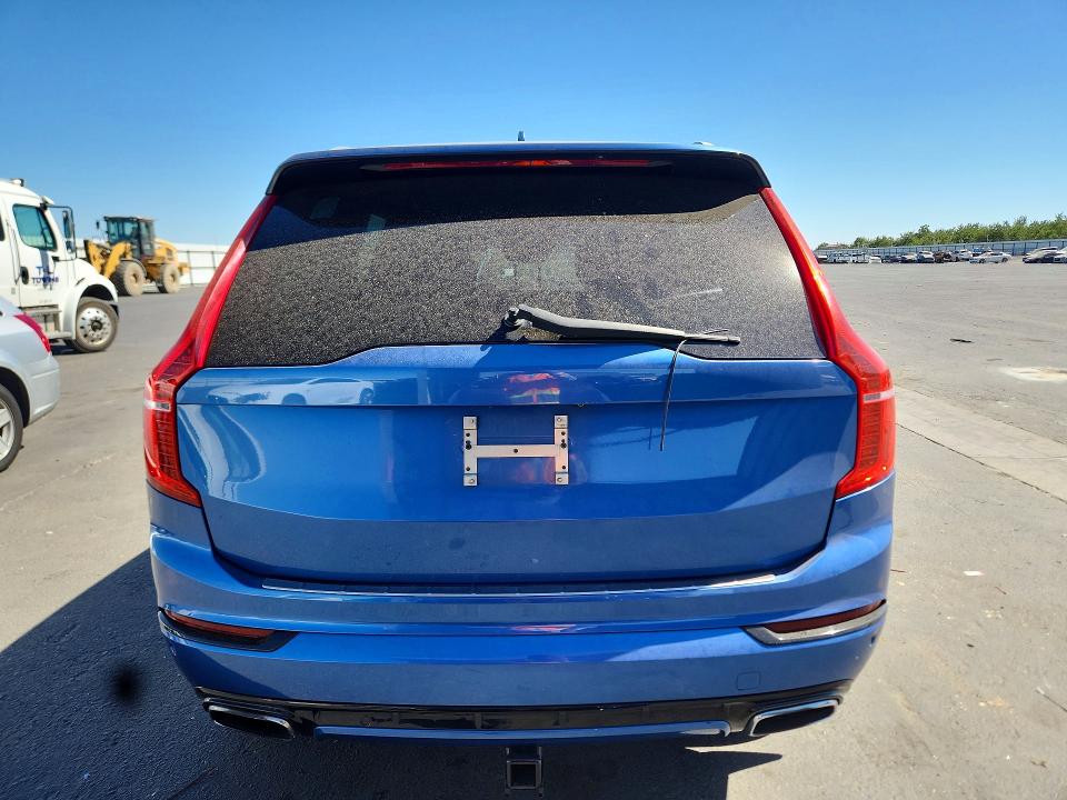 2016 Volvo Xc90 VIN YV4A22PM9G1042218 COPART salvage auction — MINOR DENT/SCRATCHES, Ca - Dis/Dlr/Exp Only Clean Title, sold $4,600 on 2026-08-17 (photo 6)