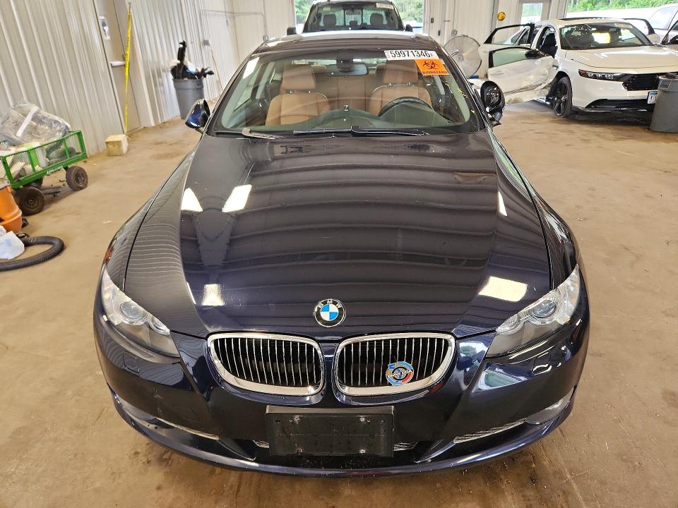 2009 BMW 3er VIN WBAWC73539E068968 COPART salvage auction — SIDE, Mn - Cert Of Title-Prior Salvage, sold $450 on 2026-07-30 (photo 5)
