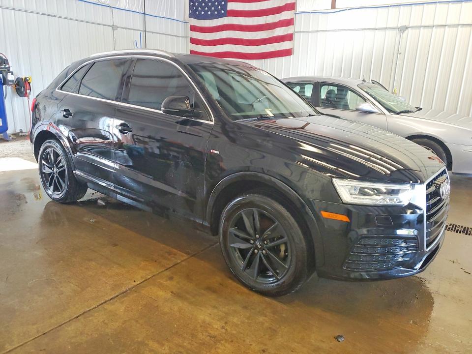 2018 Audi Q3 VIN WA1JCCFS3JR020613 COPART salvage auction — MINOR DENT/SCRATCHES, Wv - Certificate Of Title, sold $3,900 on 2026-07-26 (photo 4)