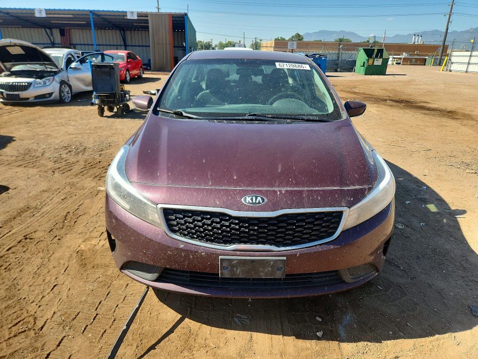 2018 Kia Forte VIN 3KPFL4A71JE259268 COPART salvage auction — FRONT END, CO - DIS/DLR/EXP ONLY CLEAN TITLE, sold $1,550 on 2026-08-03 (photo 5)