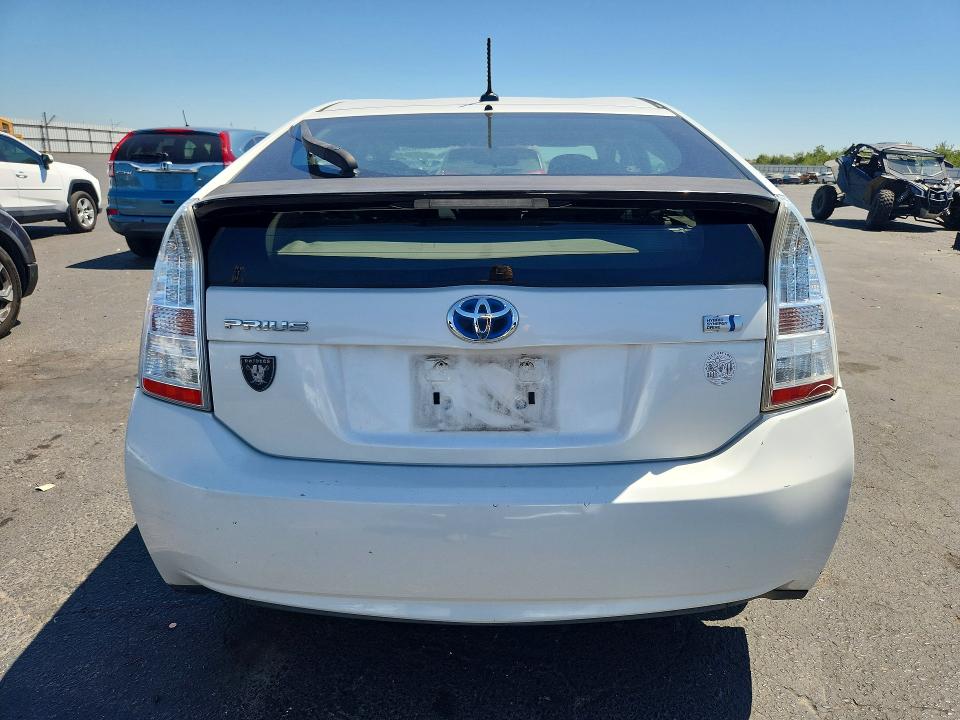 2011 Toyota Prius VIN JTDKN3DUXB0318302 COPART salvage auction — MECHANICAL, CA - DIS/DLR/EXP APP FOR DUP CLEAN, sold $1,450 on 2026-07-16 (photo 6)