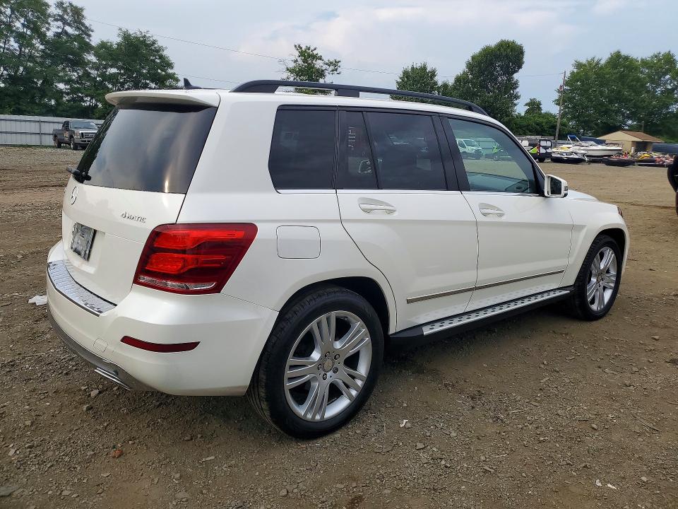 2015 Mercedes-benz Glk-klasse VIN WDCGG8JB4FG436711 COPART salvage auction — MINOR DENT/SCRATCHES, Nj - Certificate Of Title, sold $4,950 on 2026-08-03 (photo 3)