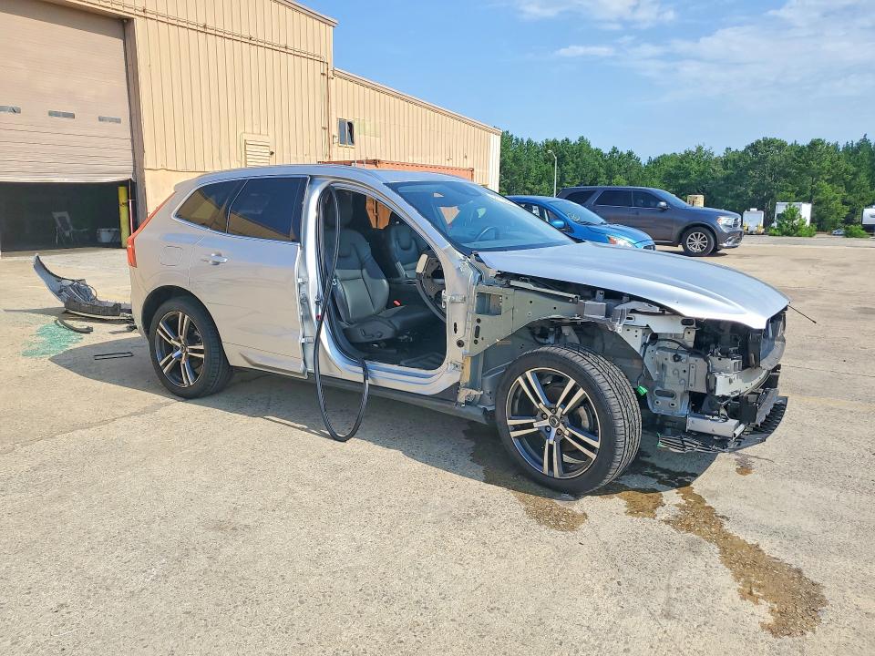 2019 Volvo Xc60 VIN LYV102DKXKB187359 COPART salvage auction — FRONT END, Sc - Cert Of Title-Salvage, sold $2,550 on 2026-07-31 (photo 4)