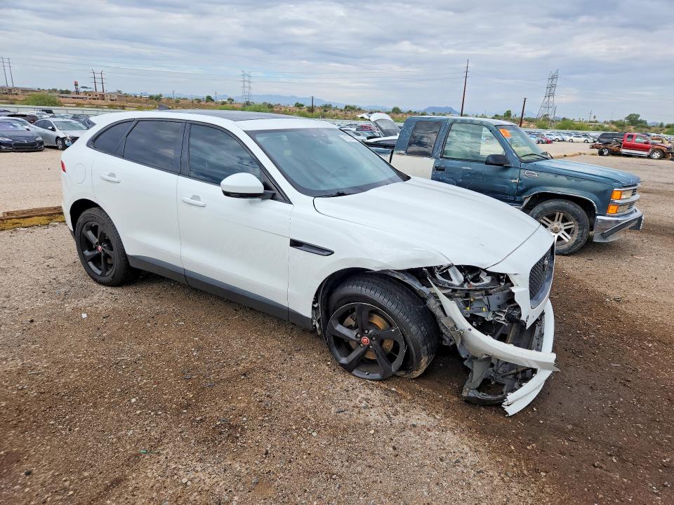 2020 Jaguar F-pace VIN SADCJ2FX8LA645797 COPART salvage auction — FRONT END, AZ - CERT OF TITLE - SALVAGE, sold $3,200 on 2026-07-31 (photo 4)