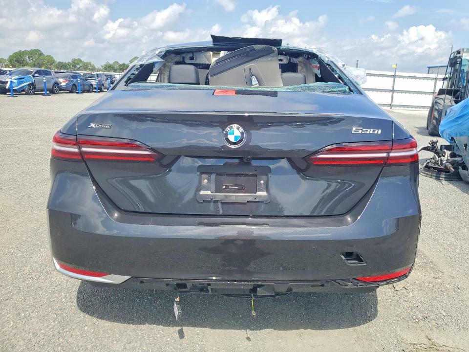 2027 BMW 5 series VIN WBA53FJ04VCY26013 COPART salvage auction — FRONT END, FL - CERTIFICATE OF DESTRUCTION, sold $2,250 on 2026-08-10 (photo 6)
