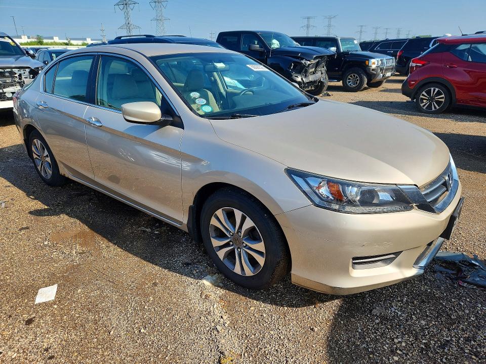 2014 Honda Accord VIN 1HGCR2F33EA072779 COPART salvage auction — FRONT END, Il - Certificate Of Title, sold $7,500 on 2026-07-09 (photo 4)