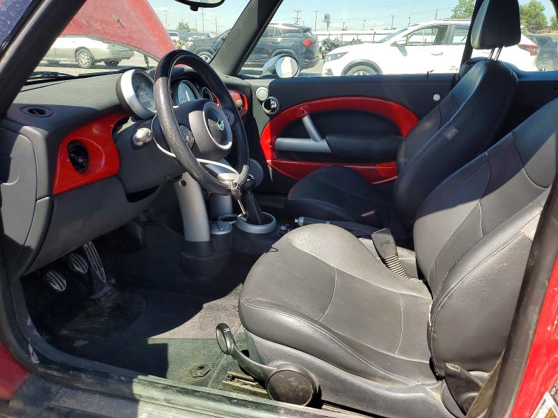 2005 Mini Cooper VIN WMWRH33555TF83745 COPART salvage auction — MINOR DENT/SCRATCHES, Id - Certificate Of Title (P), sold $325 on 2026-07-30 (photo 7)