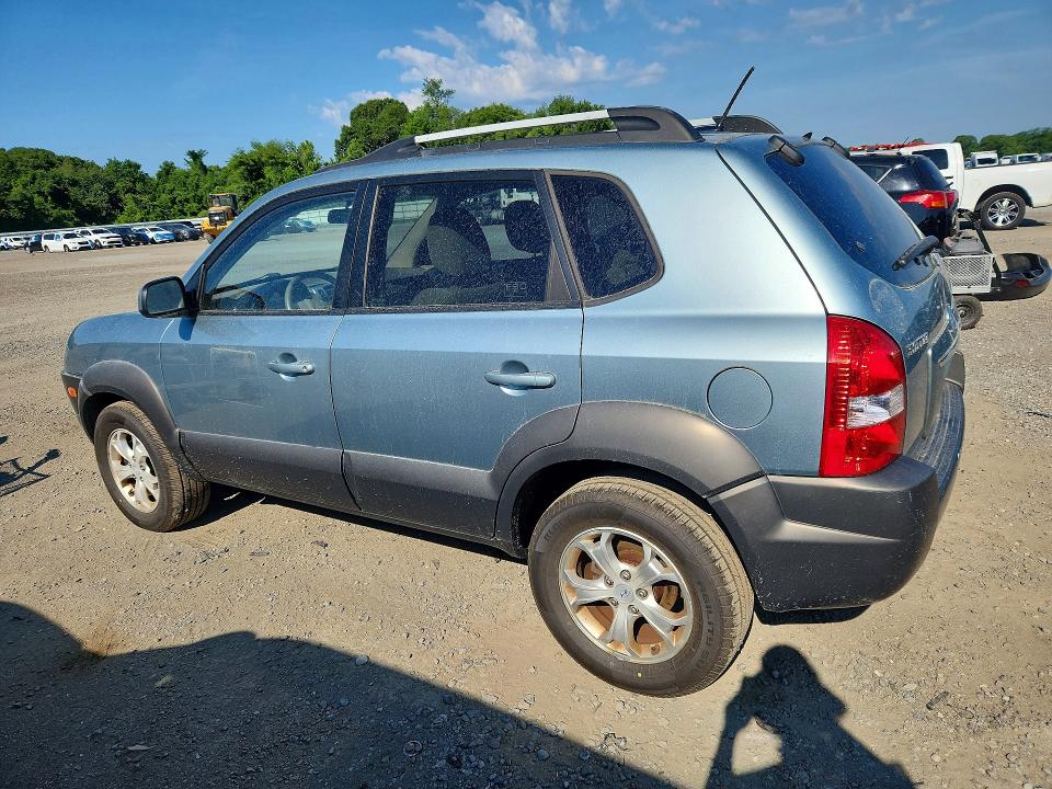 2009 Hyundai Tucson VIN KM8JN12D49U941142 COPART salvage auction — MINOR DENT/SCRATCHES, MA - CERTIFICATE OF TITLE, sold $1,050 on 2026-07-15 (photo 2)
