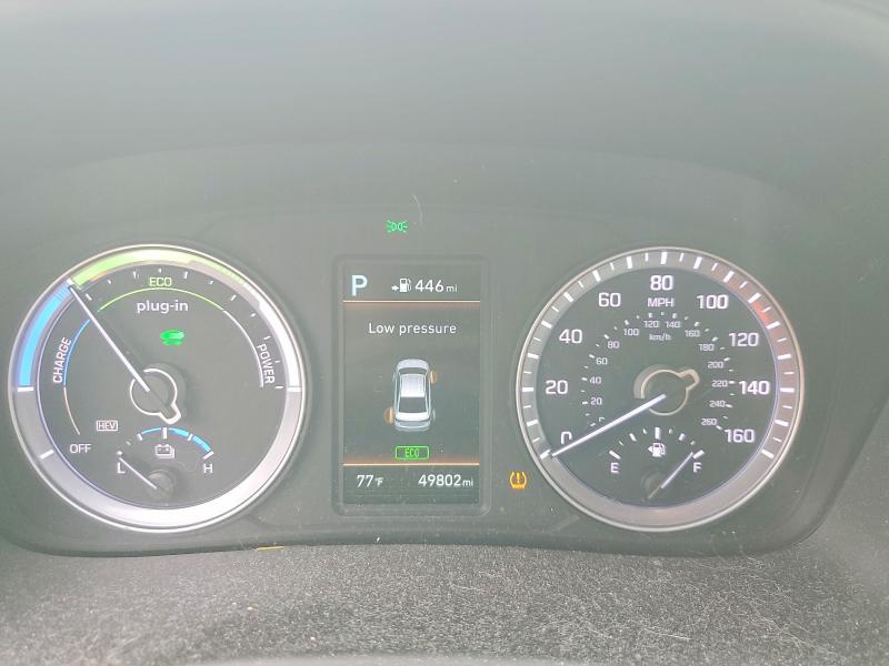 2019 Hyundai Sonata VIN KMHE14L2XKA093996 COPART salvage auction — MINOR DENT/SCRATCHES, Ma - Cert Of Title-Salvage, sold $125 on 2026-07-29 (photo 9)