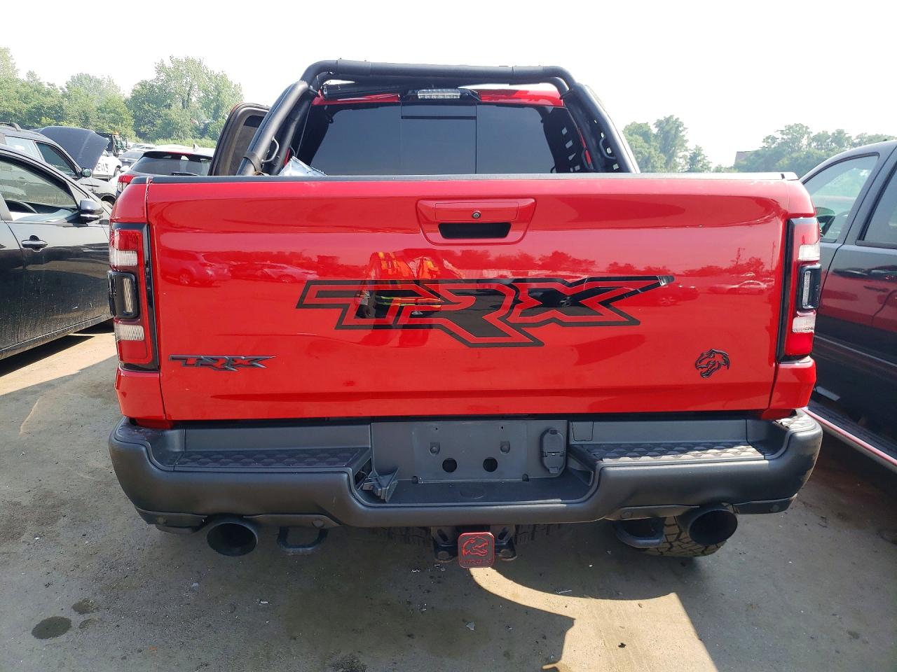 2022 RAM 1500 VIN 1C6SRFU97NN335123 COPART salvage auction — Rollover, Sc - Salvage Title, sold $20,900 on 2026-09-25 (photo 6)