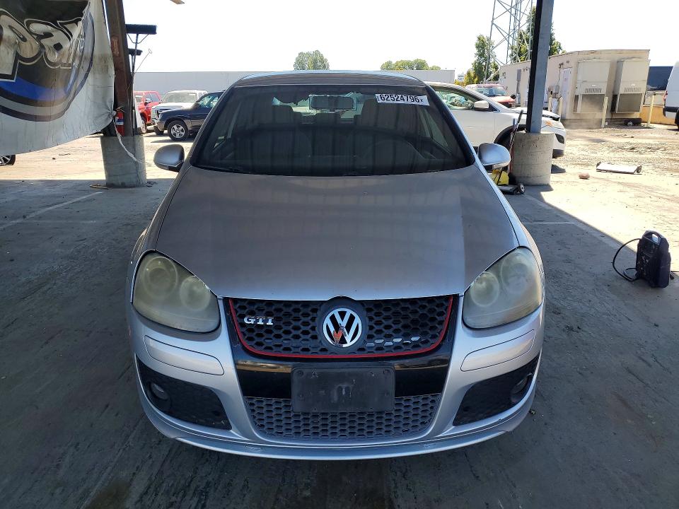 2008 Volkswagen Gti VIN WVWFV71K18W092152 COPART salvage auction — MECHANICAL, Ca - Dis/Dlr/Exp Only Clean Title, sold $500 on 2026-08-04 (photo 5)