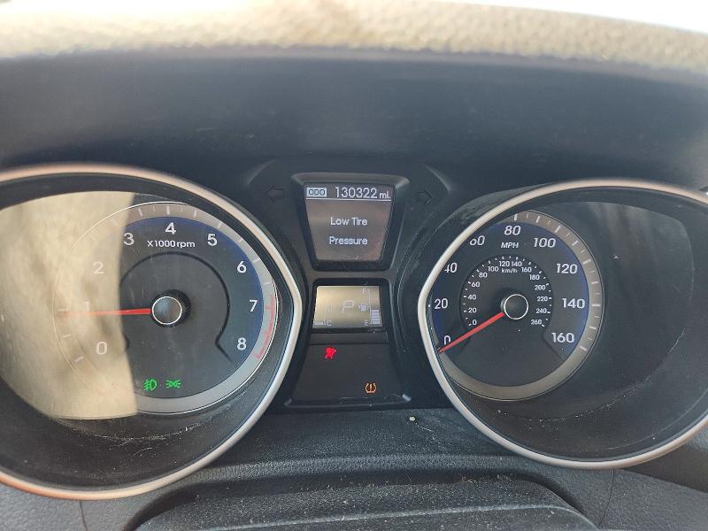 2013 Hyundai Elantra VIN KMHD35LE6DU123793 COPART salvage auction — MINOR DENT/SCRATCHES, WI - JUNKED VEHICLE BILL OF SALE, sold $600 on 2026-07-27 (photo 9)