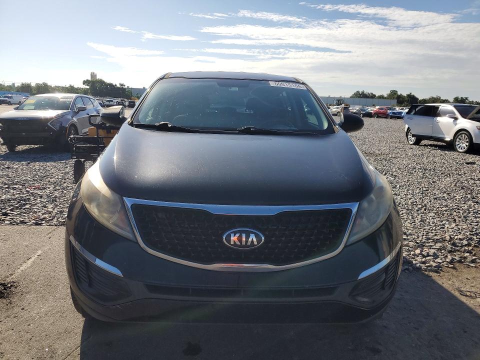 2015 Kia VIN KNDPB3AC1F7720295 COPART salvage auction — SIDE, Fl - Cert Of Title Slvg Rebuildable, sold $1,550 on 2026-07-15 (photo 5)