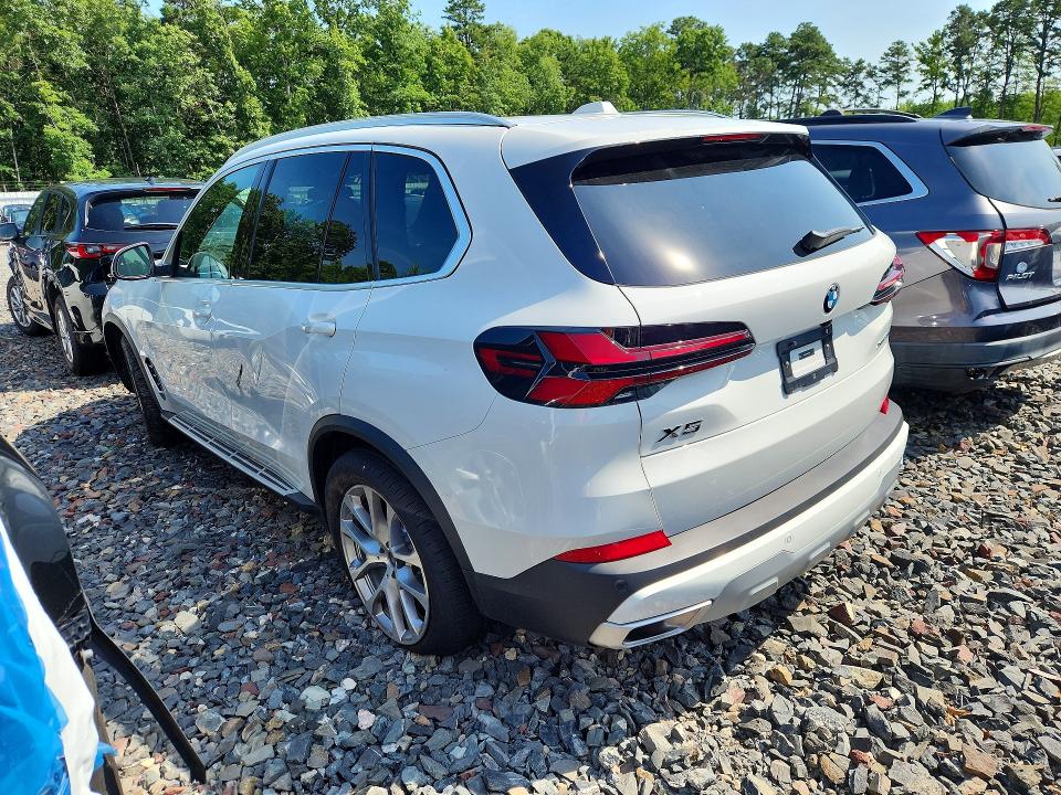 2026 BMW X5 VIN 5UX23EU09T9385953 COPART salvage auction — UNDERCARRIAGE, Ny - Certificate Of Title, sold $41,250 on 2026-07-20 (photo 2)