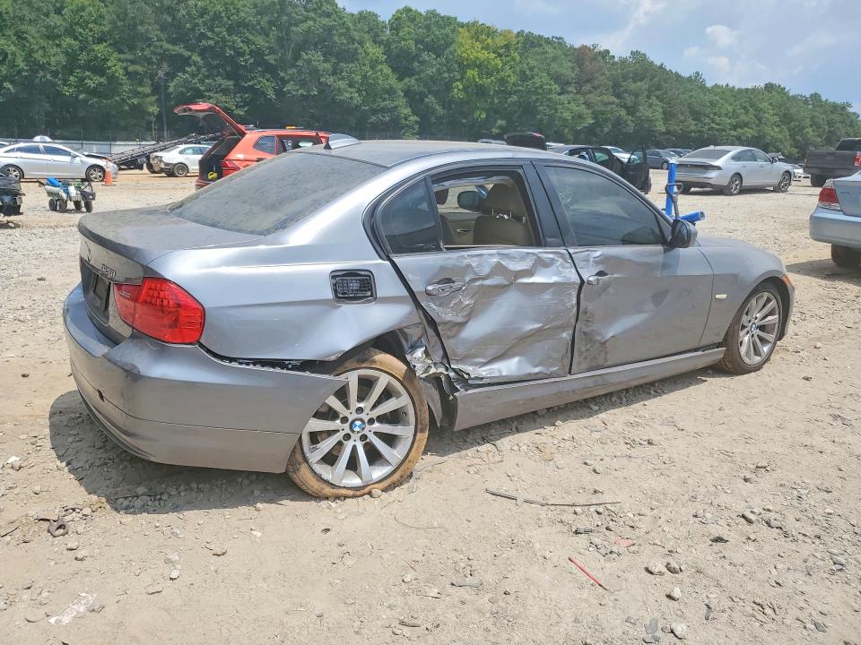 2011 BMW 3er VIN WBAPH7G56BNM55861 COPART salvage auction — SIDE, Ga - Cert Of Title-Salvage, sold $275 on 2026-07-28 (photo 3)