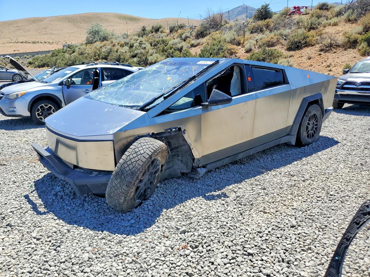 2025 Tesla Cybertruck VIN 7G2CEHED1SA075121 — COPART salvage auction photo