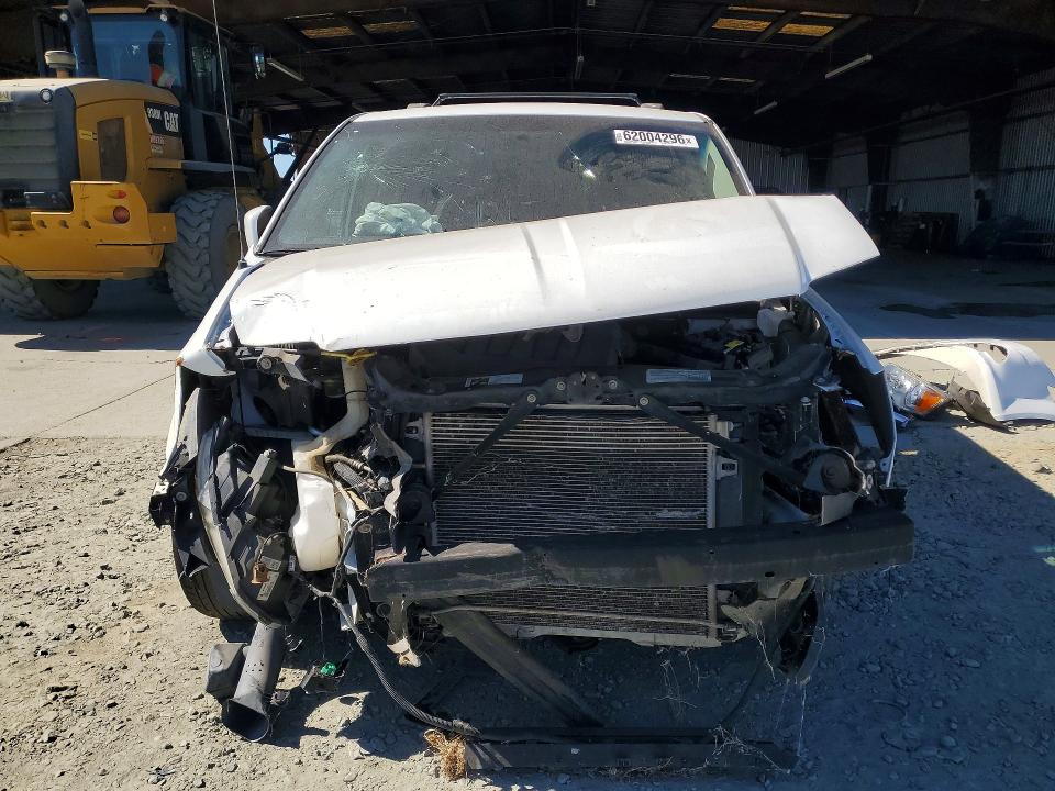2015 Dodge Caravan VIN 2C4RDGCGXFR541178 COPART salvage auction — FRONT END, Ca - Dis/Dlr/Exp Clean W/Salv Hist, sold $125 on 2026-07-30 (photo 5)
