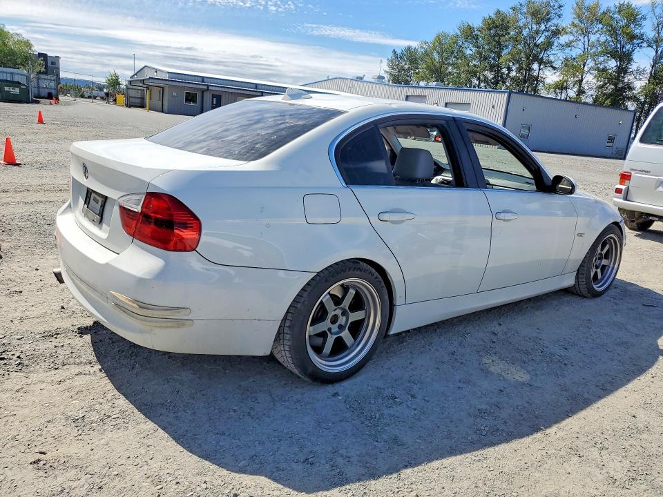 2006 BMW 3 series VIN WBAVB33506PS12838 COPART salvage auction — FRONT END, WA - BILL OF SALE, sold $250 on 2026-07-20 (photo 3)