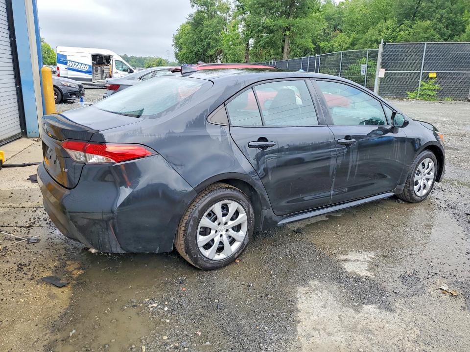 2022 Toyota Corolla VIN 5YFEPMAE1NP276817 COPART salvage auction — MECHANICAL, Fl - Certificate Of Title, sold $3,650 on 2026-07-20 (photo 3)
