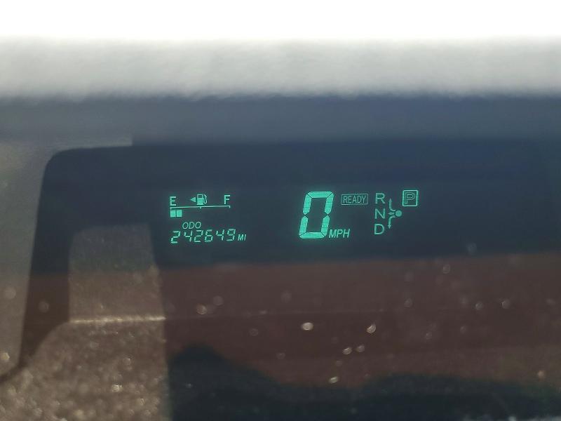 2004 Toyota Prius VIN JTDKB20U040024032 COPART salvage auction — VANDALISM, Ca - Salvage Certificate, sold $275 on 2026-07-31 (photo 9)