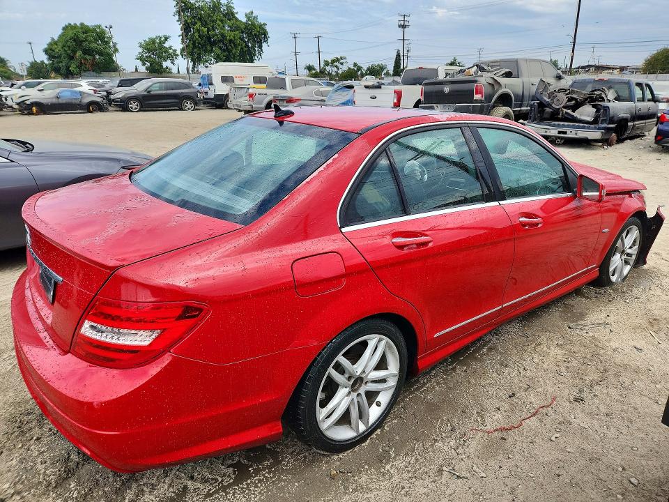 2012 Mercedes-benz VIN WDDGF4HB1CA606521 COPART salvage auction — FRONT END, Ca - Dis/Dlr/Exp Only Clean Title, sold $800 on 2026-07-28 (photo 3)