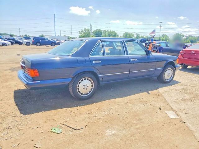1990 Mercedes-benz 560 VIN WDBCA39E8LA549971 COPART salvage auction — MINOR DENT/SCRATCHES, MI - CERTIFICATE OF TITLE, sold $5,100 on 2026-07-10 (photo 3)