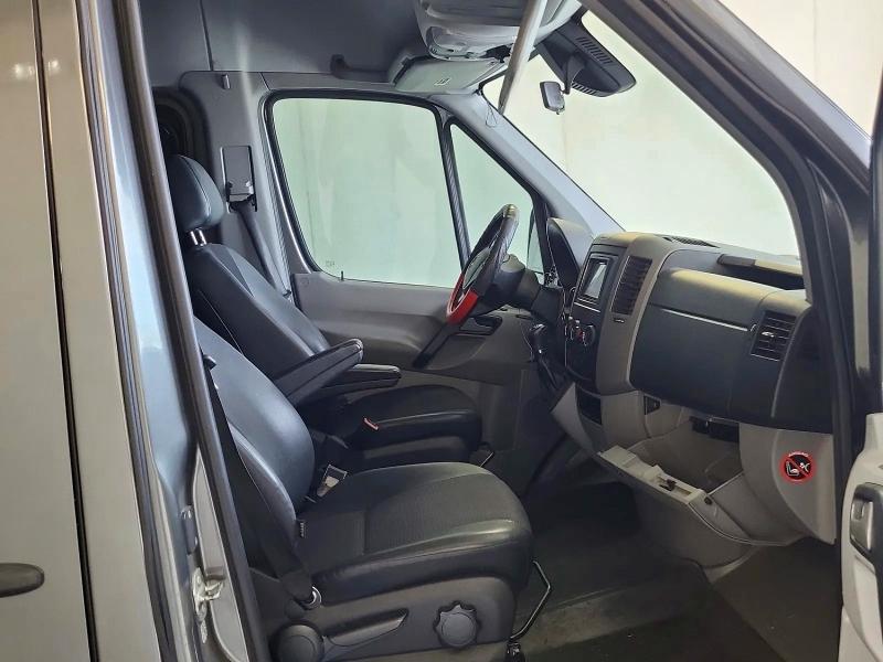 2018 Mercedes-benz Sprinter VIN 8BRPE7CD5JE158134 COPART salvage auction — NORMAL WEAR, Ca - Certificate Of Title (P), sold $11,800 on 2026-07-29 (photo 5)