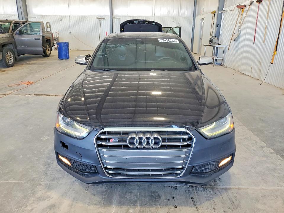 2014 Audi Rs4 VIN WAUKGAFL5EA086156 COPART salvage auction — HAIL, Ne - Certificate Of Title, sold $2,800 on 2026-08-01 (photo 5)