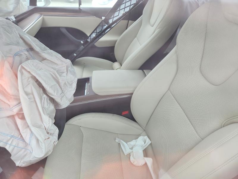 2024 Tesla Model x VIN 7SAXCBE58RF440202 COPART salvage auction — FRONT END, CA - SALVAGE CERTIFICATE, sold $15,800 on 2026-07-23 (photo 7)