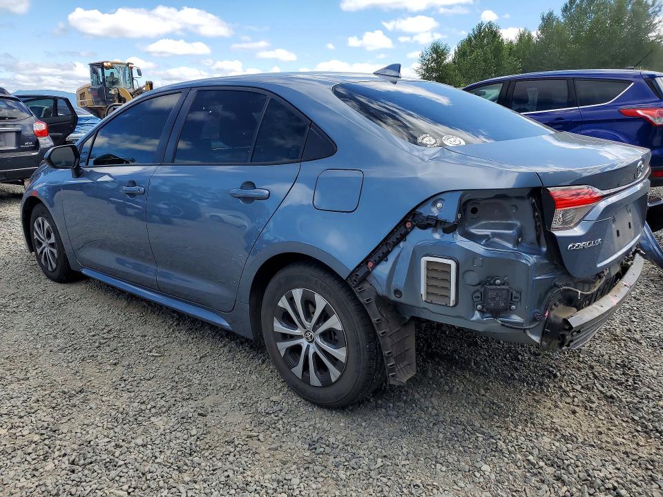 2022 Toyota Corolla VIN JTDEAMDE4N3004400 COPART salvage auction — REAR END, WA - BILL OF SALE, sold $2,000 on 2026-07-27 (photo 2)