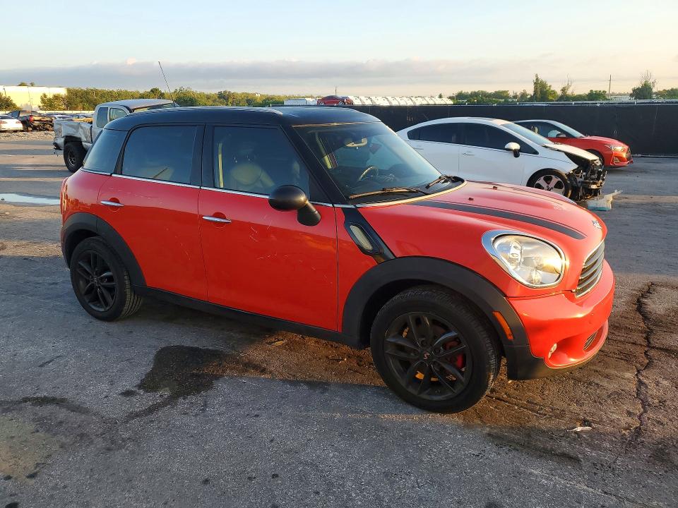 2012 Mini Cooper VIN WMWZB3C59CWM03094 COPART salvage auction — REAR END, Fl - Cert Of Title Slvg Rebuildable, sold $1,150 on 2026-08-11 (photo 4)