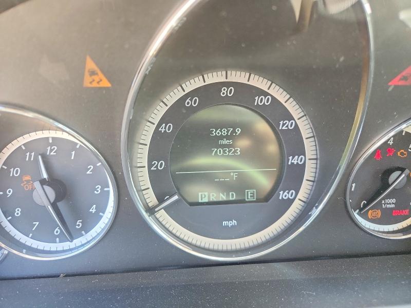 2011 Mercedes-benz E-klasse VIN WDDKK5GF3BF097873 COPART salvage auction — FRONT END, Fl - Cert Of Title Slvg Rebuildable, sold $500 on 2026-08-04 (photo 9)