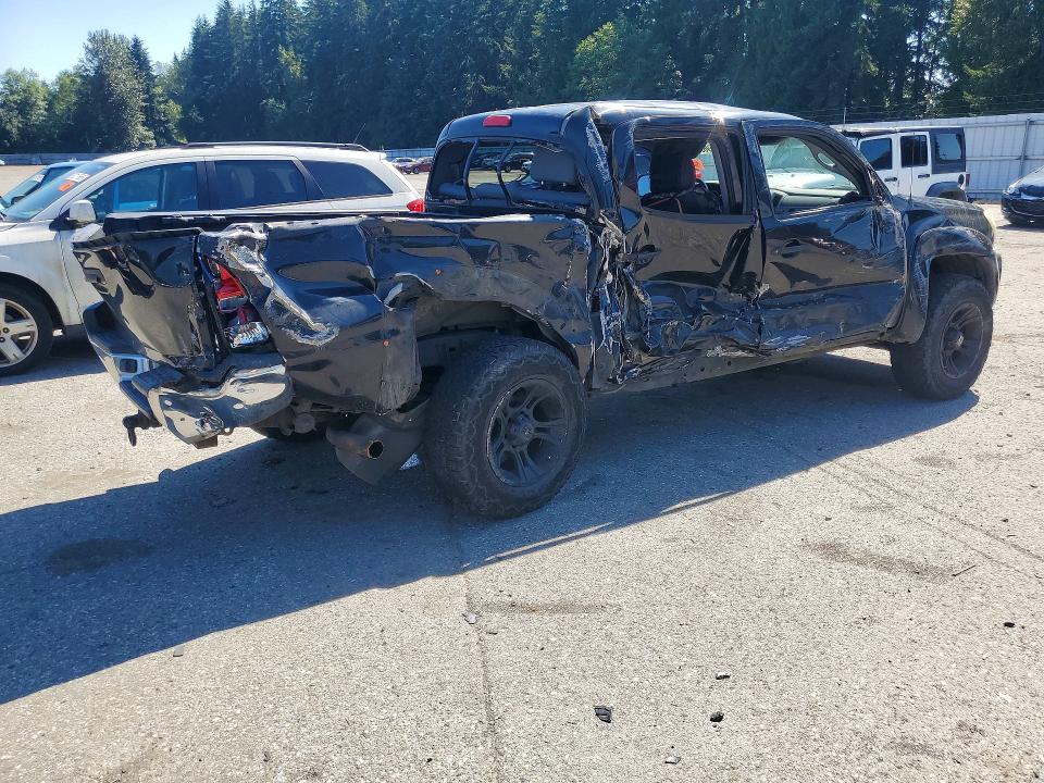 2005 Toyota Tacoma VIN 5TELU42N05Z102648 COPART salvage auction — REAR END, WA - BILL OF SALE, sold $2,050 on 2026-07-20 (photo 3)
