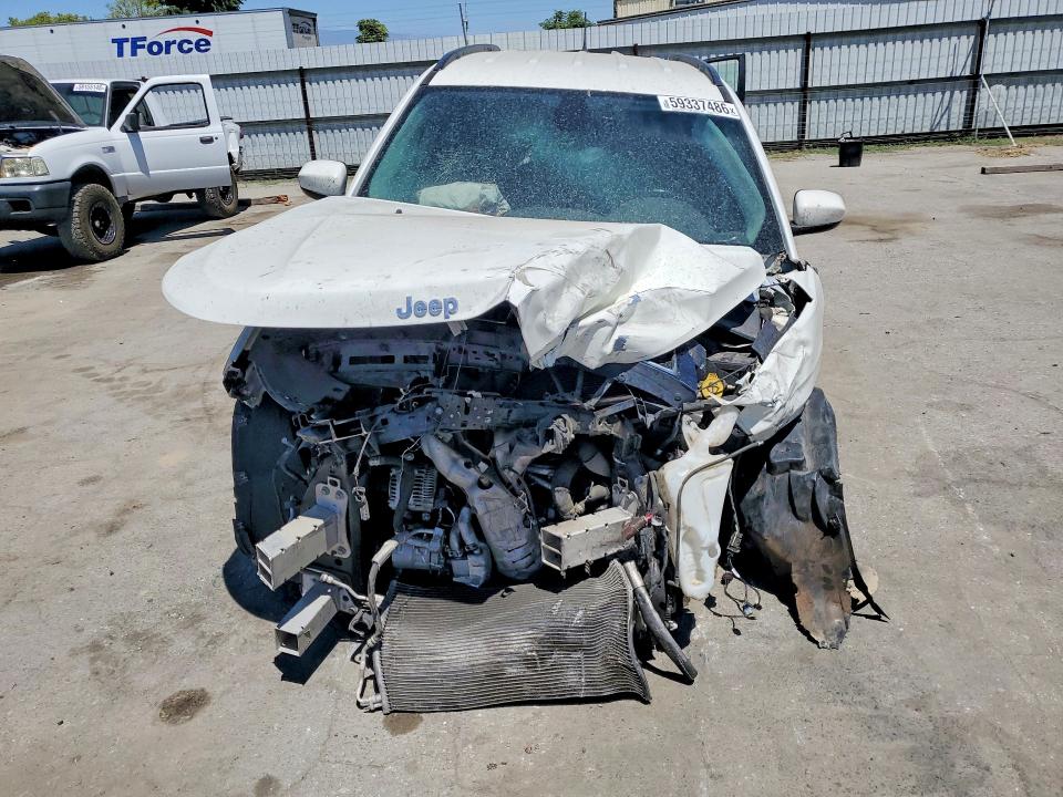 2017 Jeep Compass VIN 3C4NJCBB2HT629454 COPART salvage auction — FRONT END, Ca - Salvage Certificate, sold $275 on 2026-07-24 (photo 5)