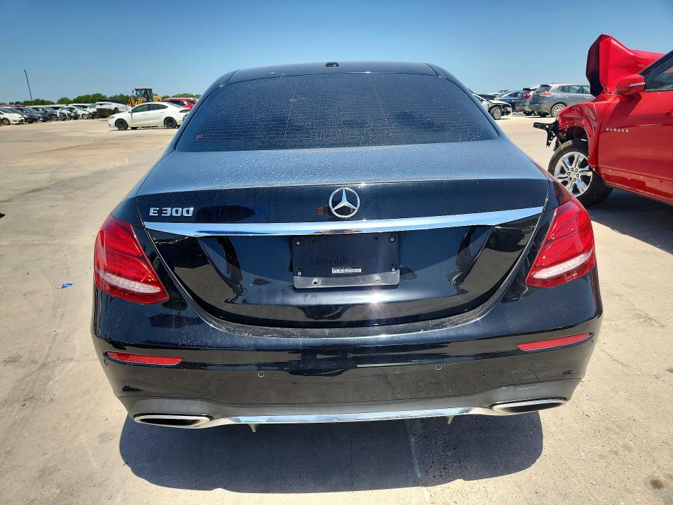 2017 Mercedes-benz VIN WDDZF4JB5HA158374 COPART salvage auction — WATER/FLOOD, Tx - Salvage Title-Flood Damage, sold $5,200 on 2026-08-20 (photo 6)