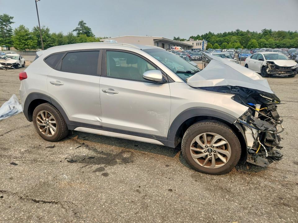 2018 Hyundai Tucson VIN KM8J3CA44JU623416 COPART salvage auction — FRONT END, CT - CERT OF TITLE-SALVAGE, sold $125 on 2026-07-23 (photo 4)